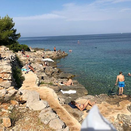 Apartments Ivanka Mali Losinj Exterior photo