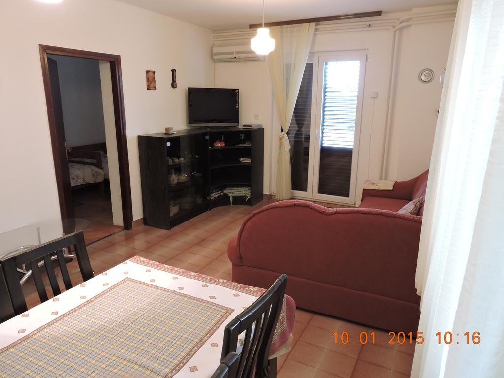Apartments Ivanka Mali Losinj Exterior photo