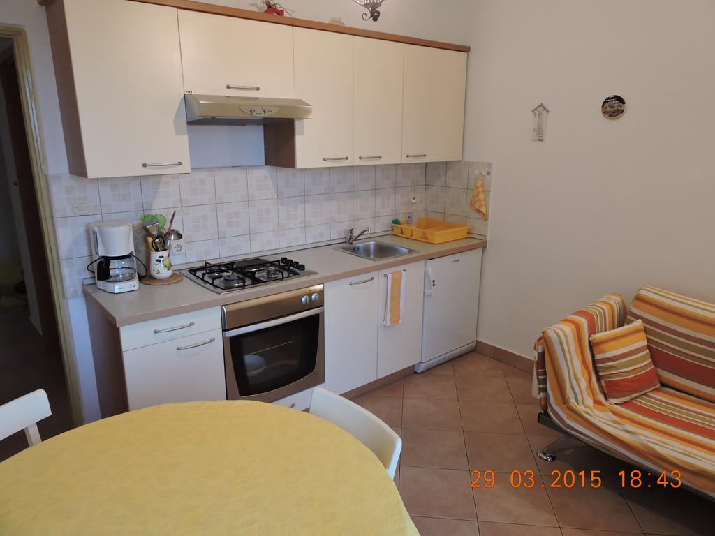 Apartments Ivanka Mali Losinj Exterior photo